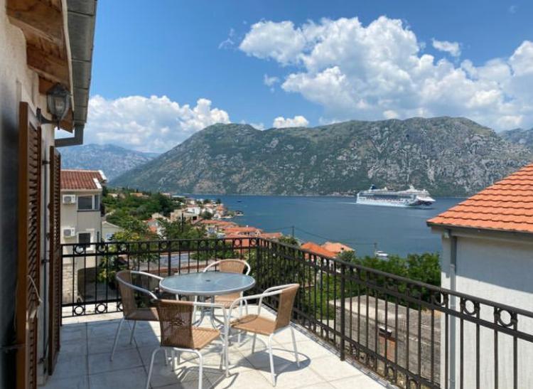 Apartman Kati Prčanj Exterior foto